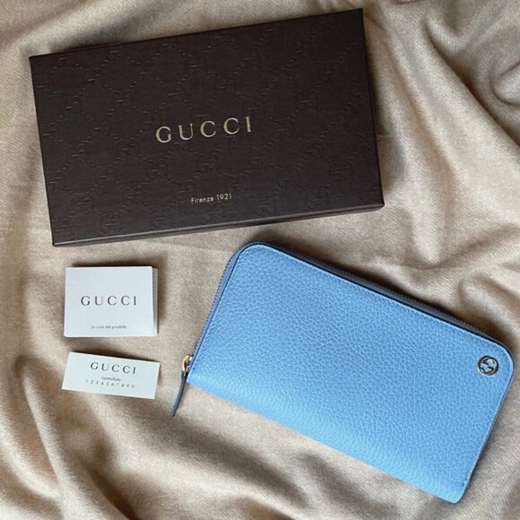 Brand NEW Authentic GUCCI Leather zipper wallet- light blue - Picture 1 of 14